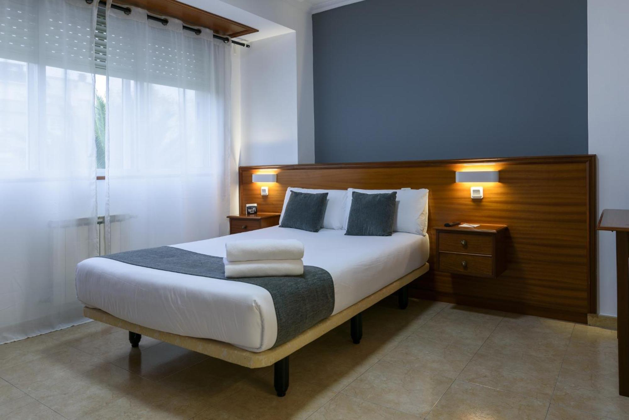 Hotel Alda Naron Extérieur photo