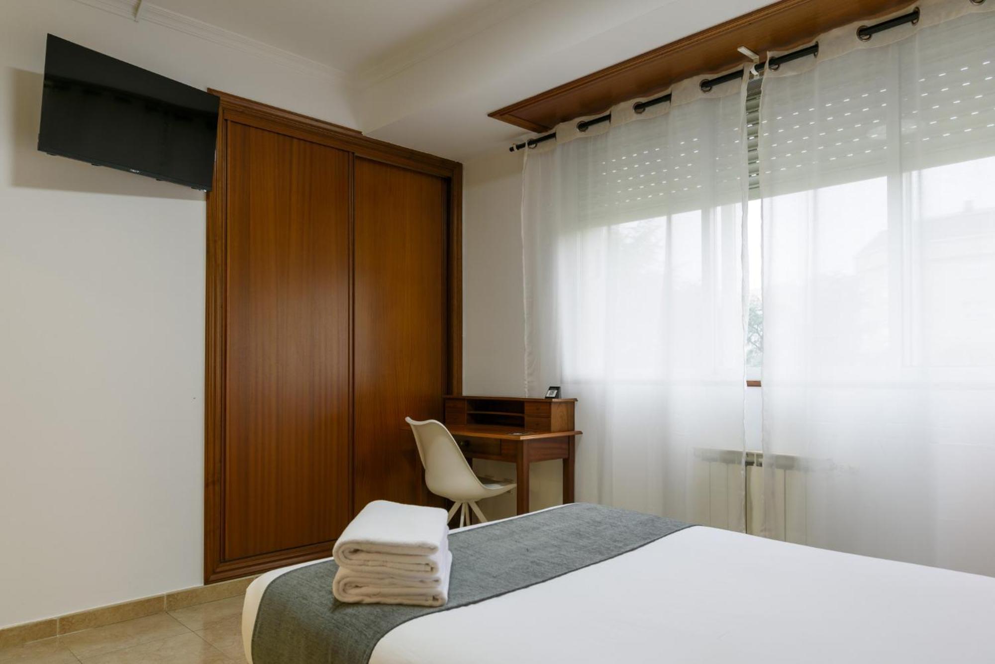 Hotel Alda Naron Extérieur photo
