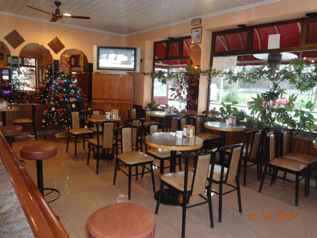 Hotel Alda Naron Extérieur photo